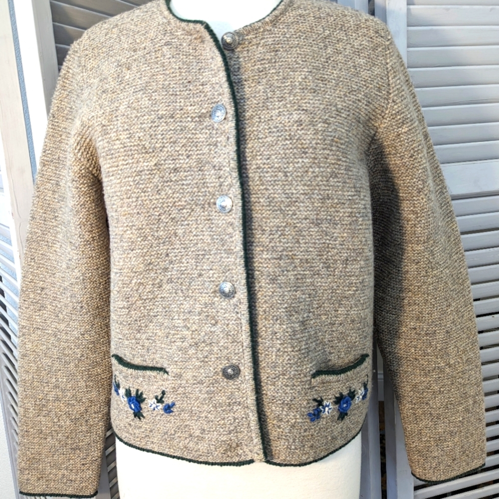 Wool cardigan sweater by Grasegger, Garmisch Germany. Women's Sz 10-12
